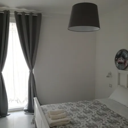 Adagiostay Vendégház Elmas