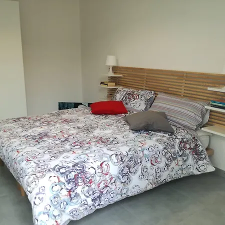 בית הארחה Adagiostay